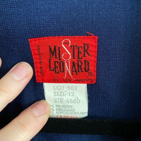 Vintage 60s/70s Navy Wool Blazer - Made in Canda - Picture 6 of 6